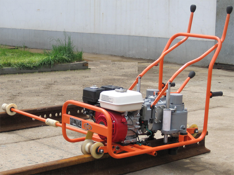 NLB-600型(xing)雙頭内(nei)燃螺栓(shuan)扳手