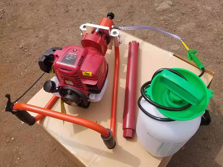 NLQ-45型内燃(ran)砼枕螺栓鑽取機(jī)