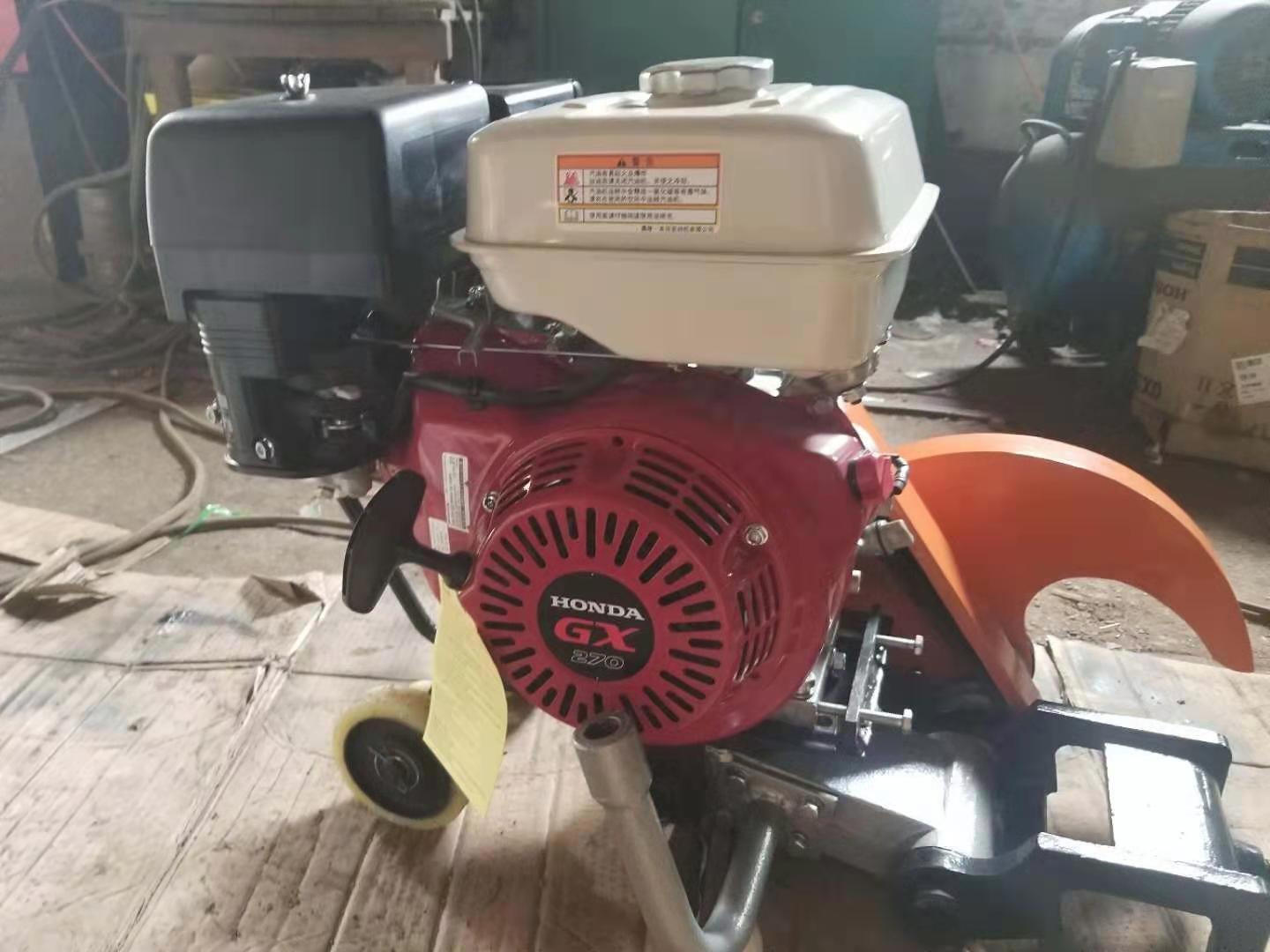 NQG-6.5II型内(nèi)燃鋼軌鋸軌(gui)機