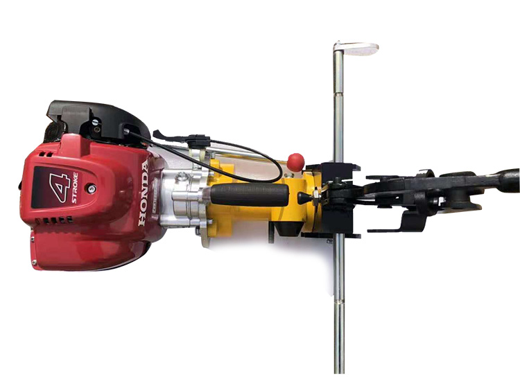 NZG-31型内(nei)燃鋼軌鑽孔(kǒng)機