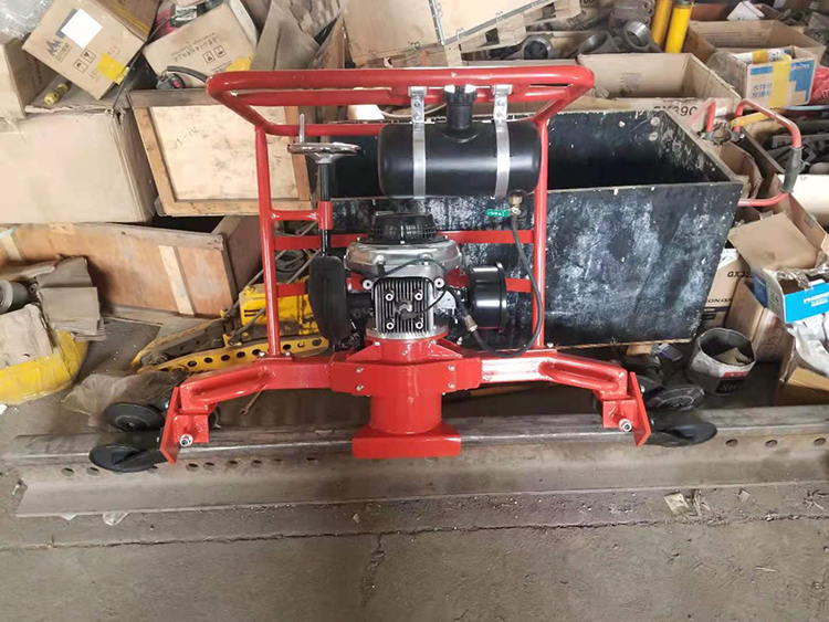 FMG-4.4型内燃(rán)仿形打(da)磨機