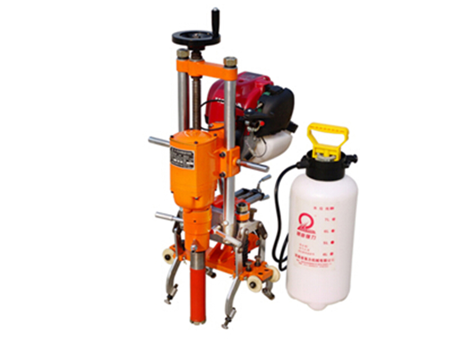 NLQ-45型內燃(ran)軌枕螺栓鑽取(qu)機-鐵路工務器(qi)材